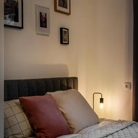 Apartment Golden Warsaw-cozy Studio-old Town&orla
